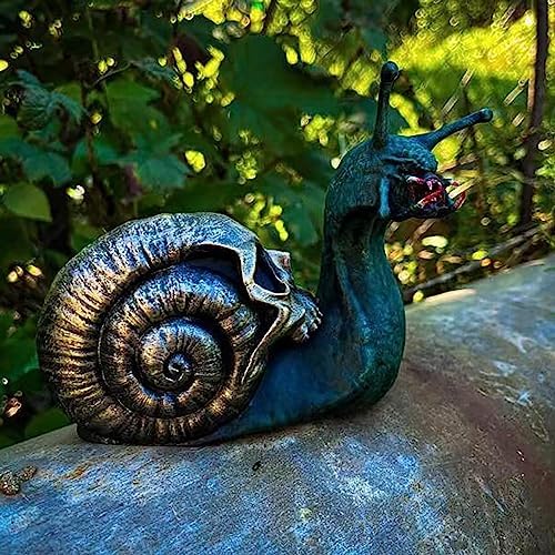 Halloween Skull Snail Statue for Garden Outdoor Decor